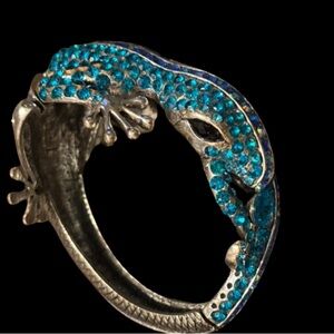 Reptile/ Gekco Blue Rhinestone Cuff Bracelet fits 6” to  9” - unisex